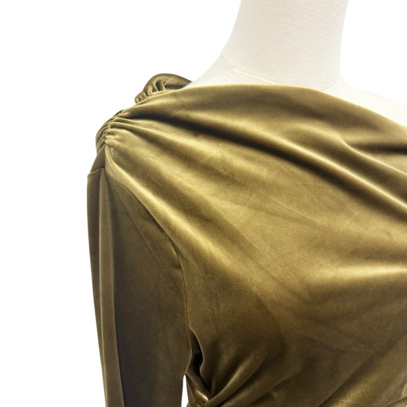 Abercrombie & Fitch XS GOLD/Green Asymmetrical Shoulder Ruched Long Sleeve Top - Picture 3 of 12